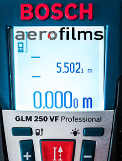 Ecran télémètre laser